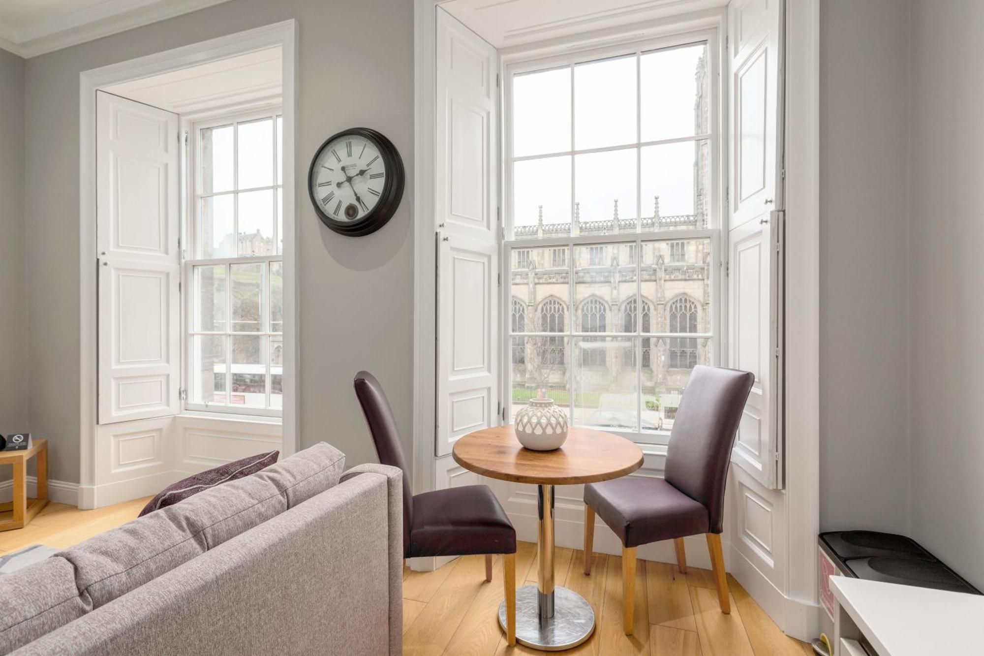Destiny Scotland - Princes Street Residence Edinburgh Ngoại thất bức ảnh
